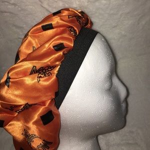 Designer McM bonnet